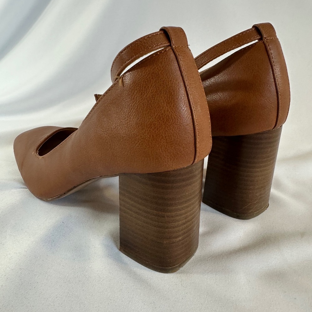 Block Heel with Ankle Strap Size 11